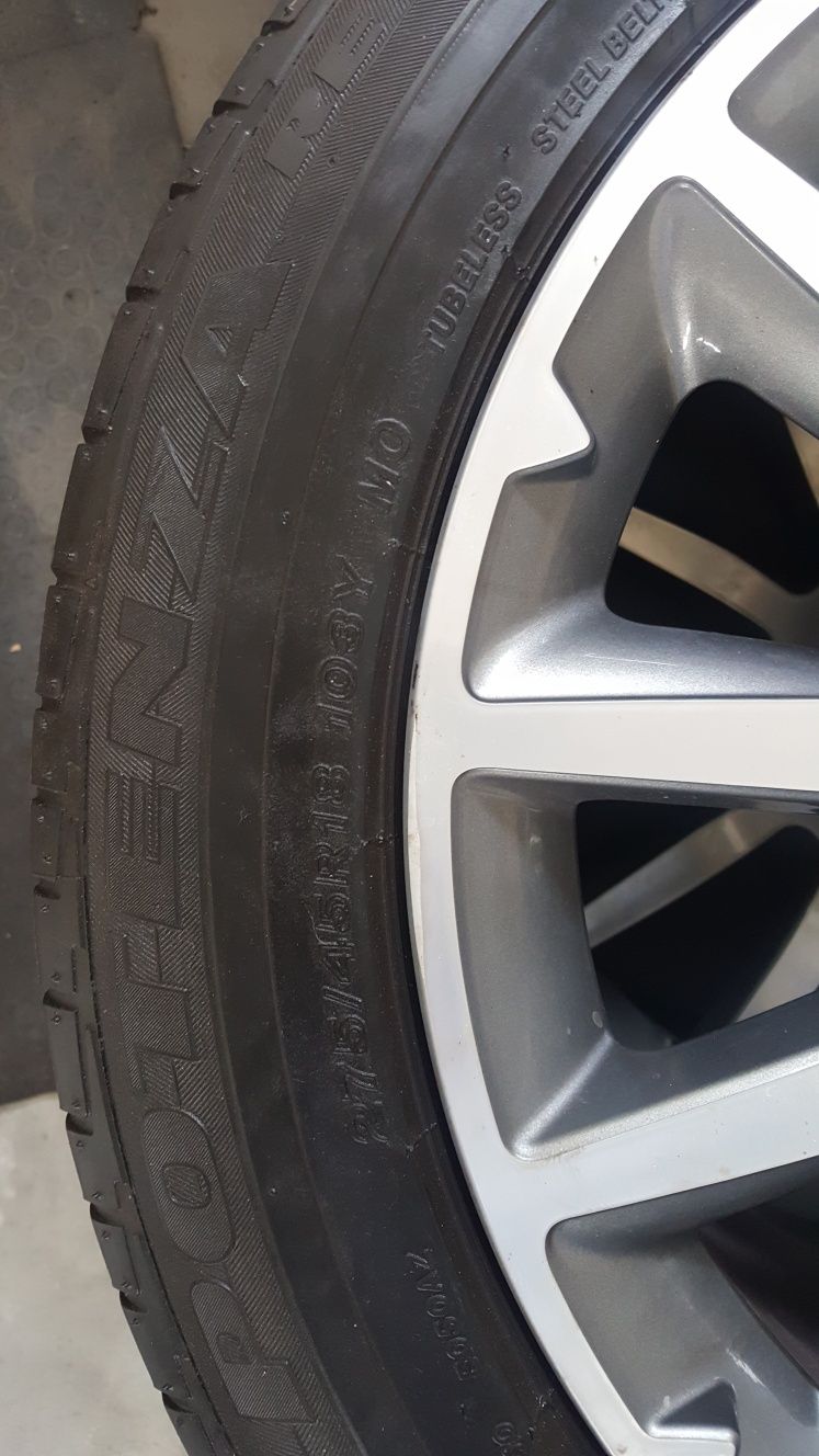 Автомобилни гуми с джанти BRIDGESTONE POTENZA 235/50/18 за MASERATI.