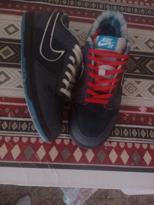 Продам кроссовки nike sb dunk blue lobster