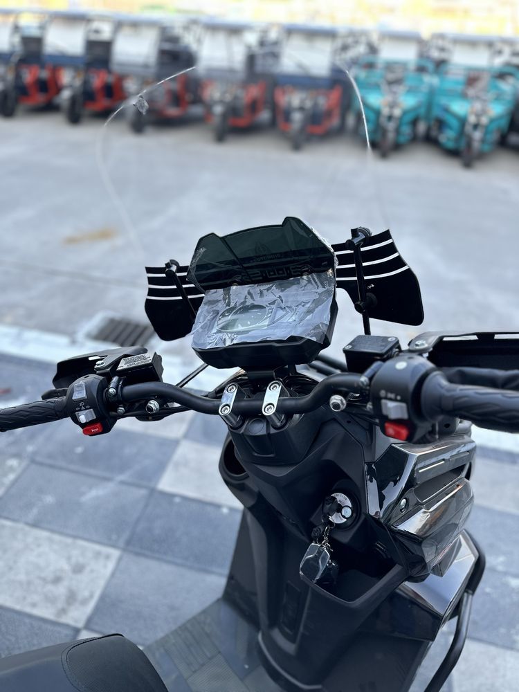 Танк,tank skuter qiumotors