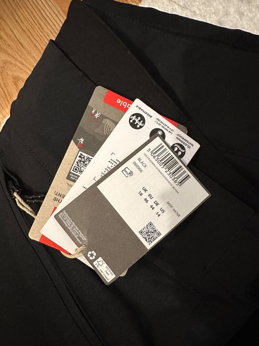 Geaca și pantalon ski Montain Warehouse sistem recco