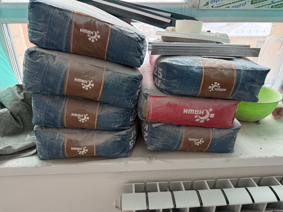 Отдам профиля и плиточный клей