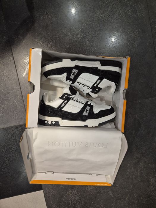 Lv trainers 44 номер