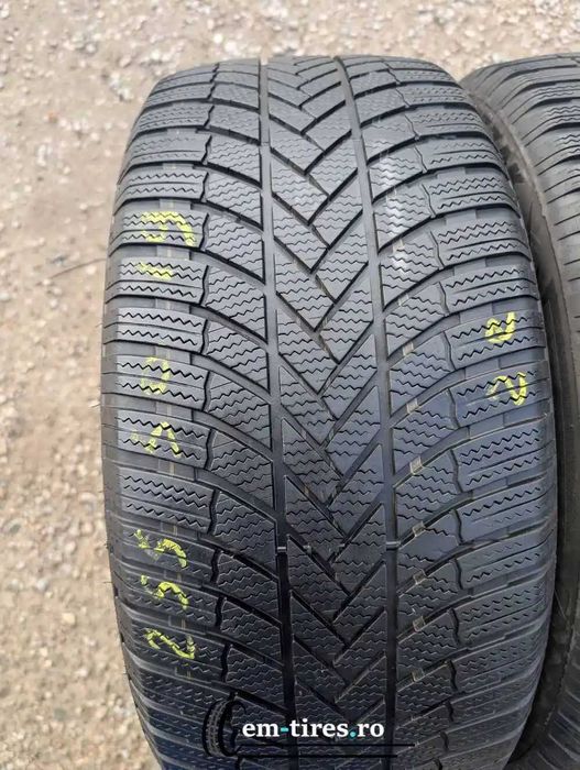 SET 2 Anvelope Iarna 255/50 R19 BRIDGESTONE Blizzak LM005 103T