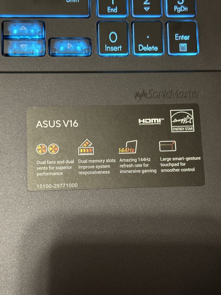 Лаптоп Asus V16 Intel Core7 Nvidia GeForce RTX 4050