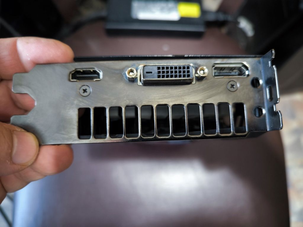 Видеокарта Asus GTX1060