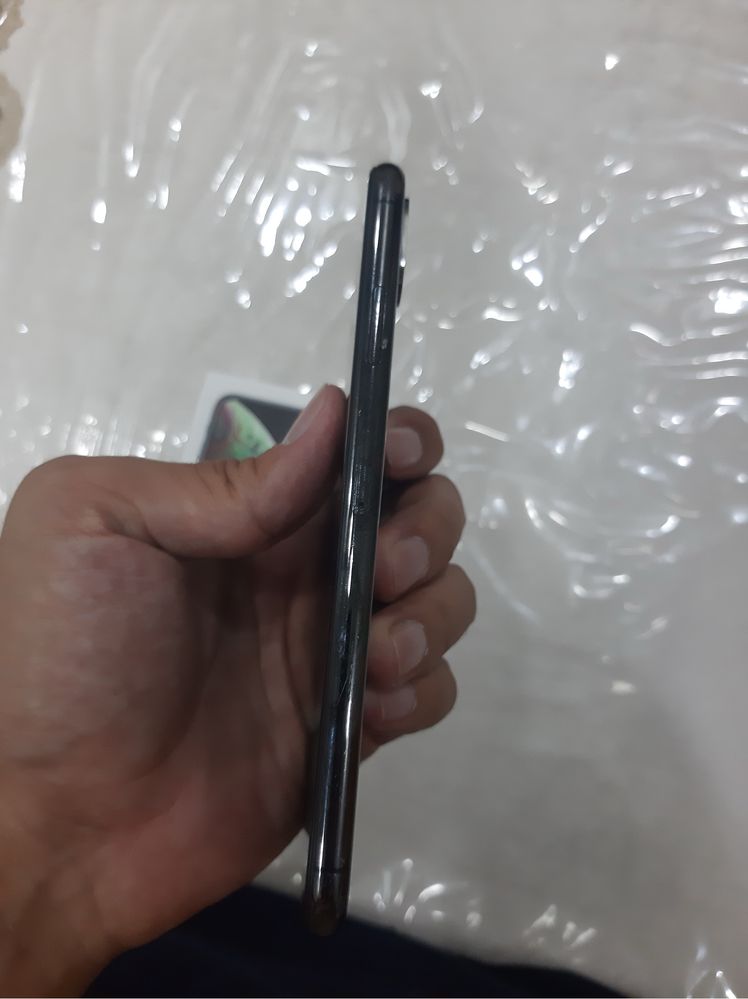 Iphone Xs Mac LL/A Kar dak yaxshi holatda