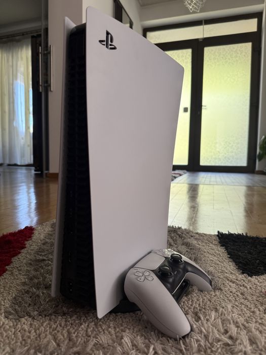 PlayStation 5, utilizat de cateva ori, niciun defect