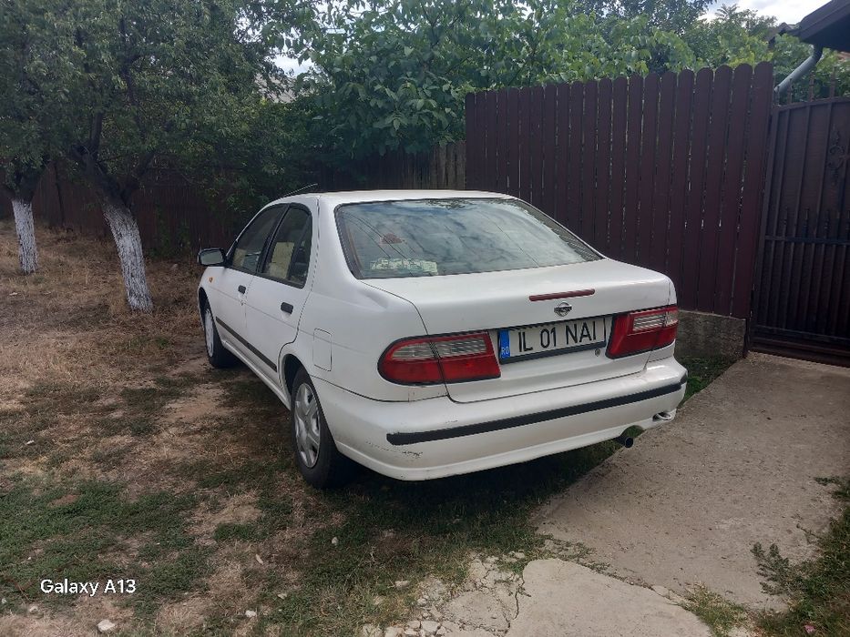 Vând Nissan N15 M3