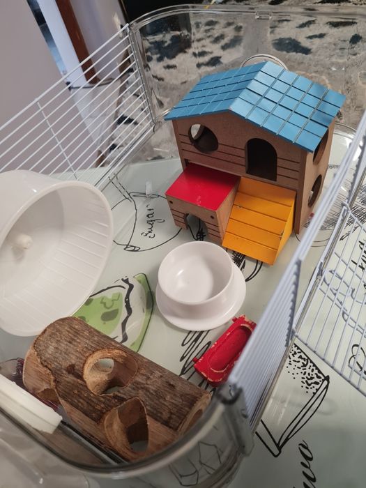 Vând cușcă hamster!