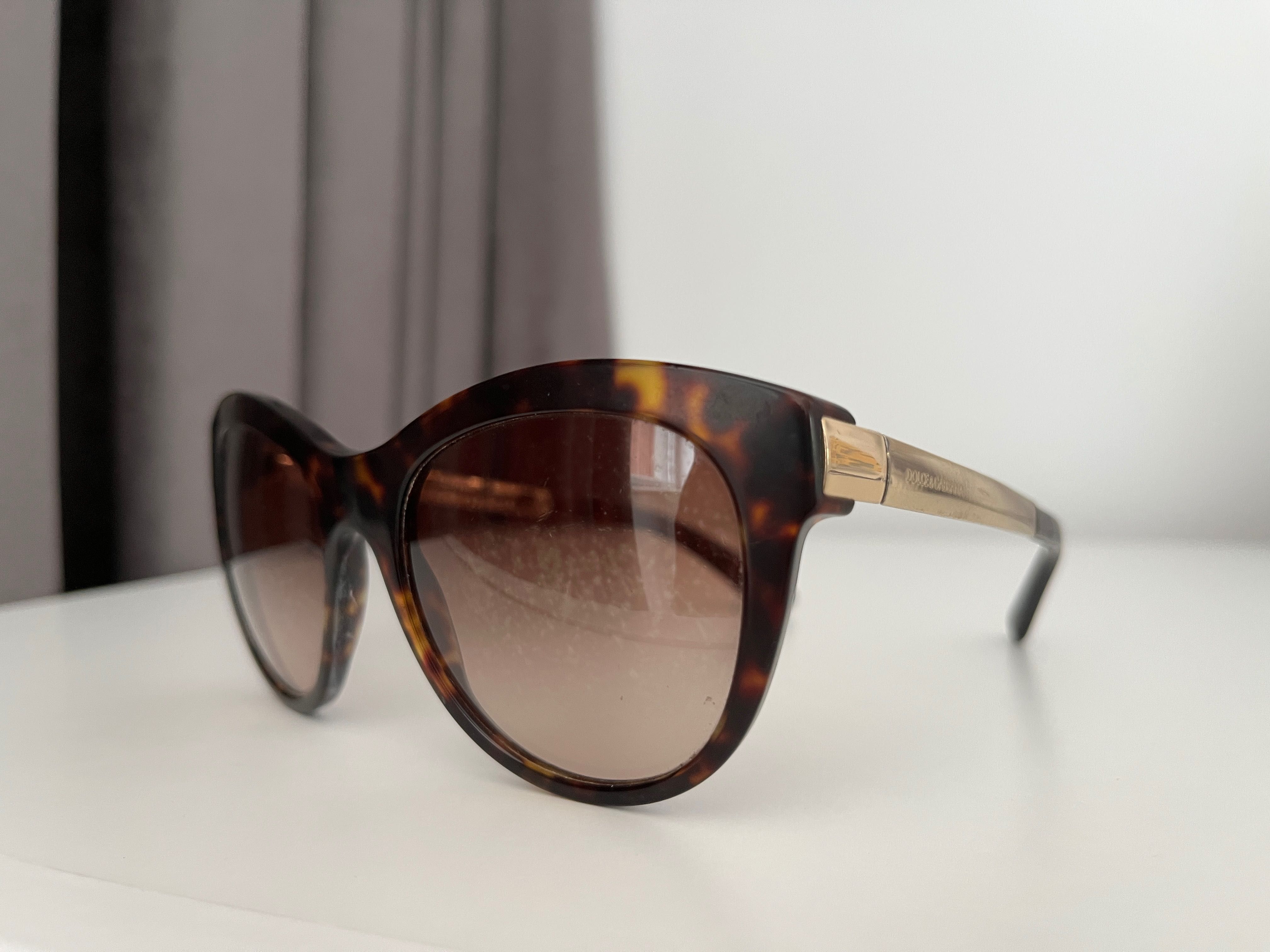 ОРИГИНАЛНИ слънчеви очила DOLCE & GABBANA 4243/502/13 Котешко Око