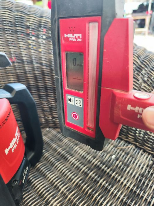 Nivela laser rotativa de exterior Hilti PR 2 HS