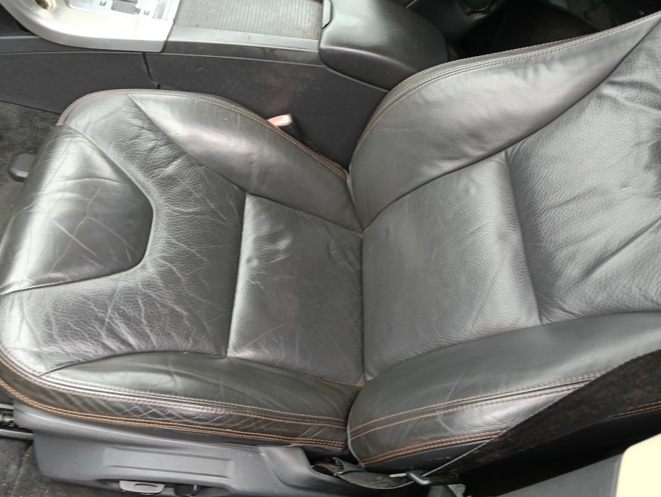 Dezmembrez Volvo XC60 2008 2009 2010 2011 motor 2.4 Euro 4 automat 4×4