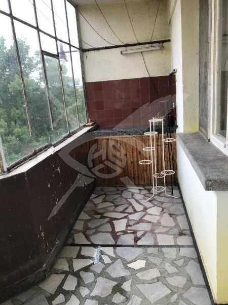Продава се Многостаен апартамент в Карлово - 160 кв.м за 563 €/кв.м - Снимка #1