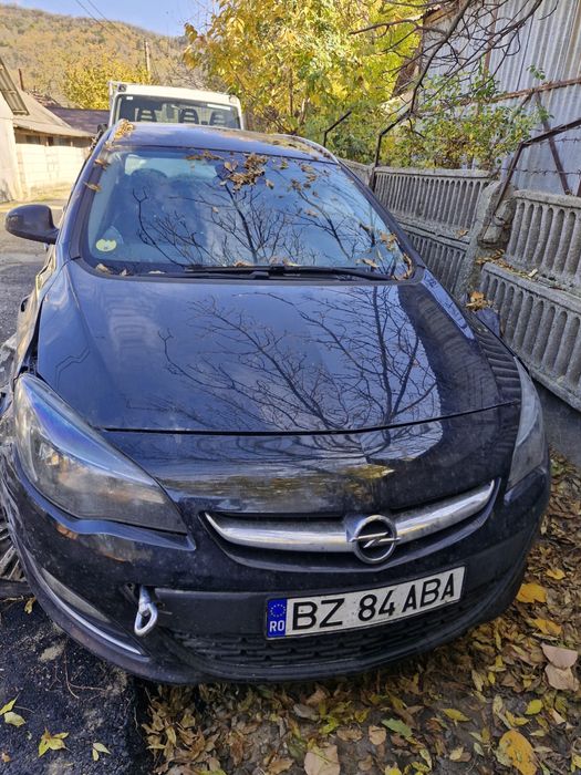Opel Astra J– 1.7 CDTI ecoFLEX – 2012