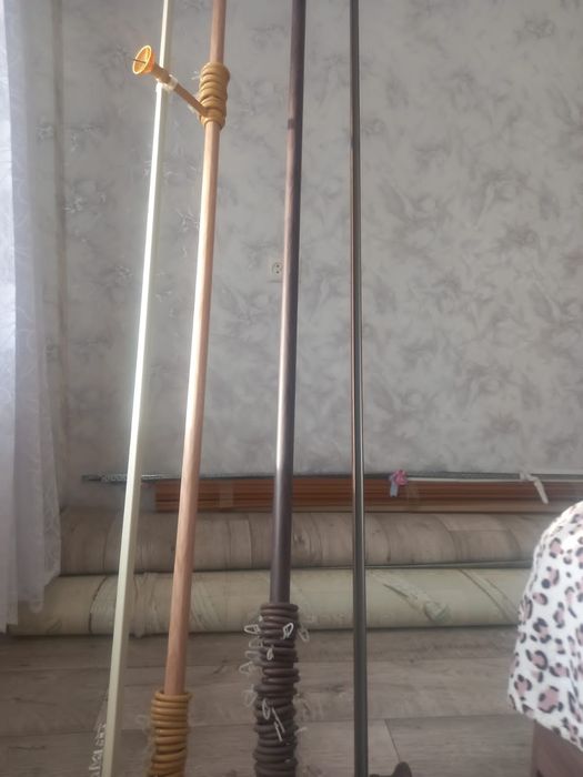 Продаются гардины 4 штуки