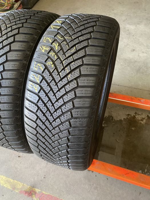 Anvelope iarna 225/45/18 Yokohama Blu Earth Winter 225 45 18 R18