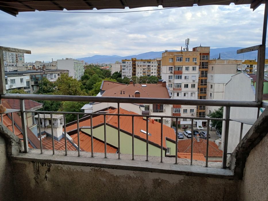 От Собсвеник-Два Апартамента по 78 и 42 кв.м... Реална площ.