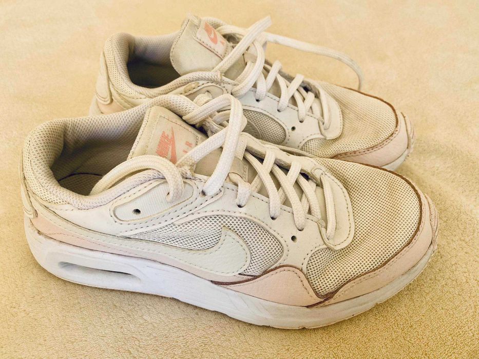 Маратонки Air Jordan Retro Air Force 1 Air Max 270 Air Max SC adidas