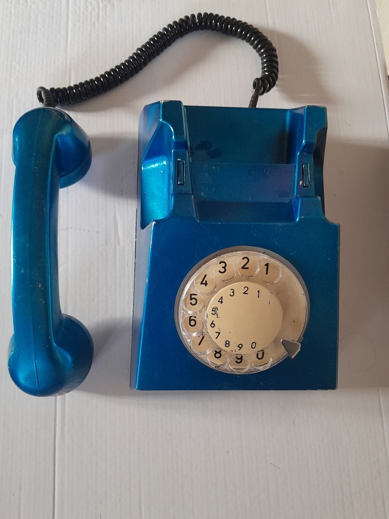 Telefoane romanesti cu disc perioada comunista