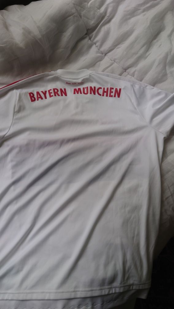 Chelsea genuine t shirt size L Bayern Munich size L
