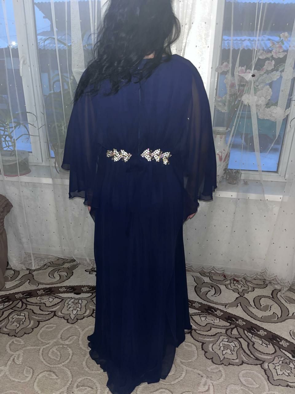 Вечернее платье, Темно-синего цвета, Размер 48-50