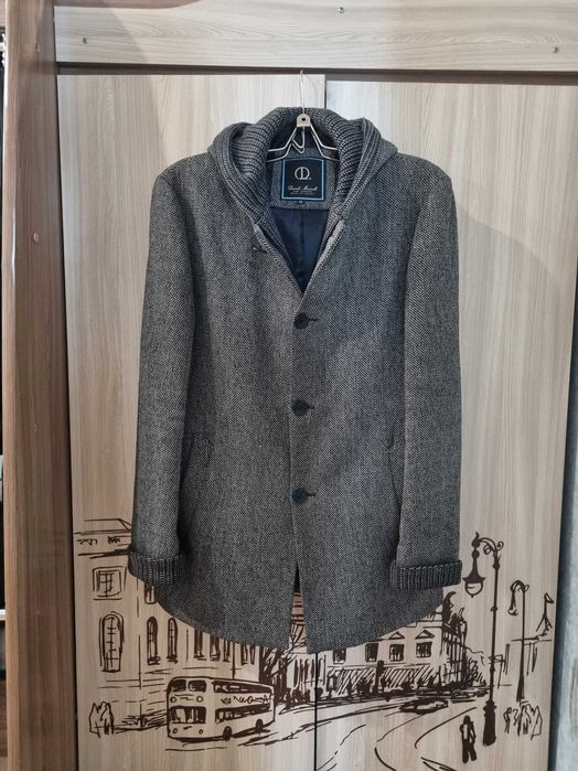 Продам пальто мужское.