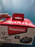 Vând acumulator / baterie makita 18v 6ah