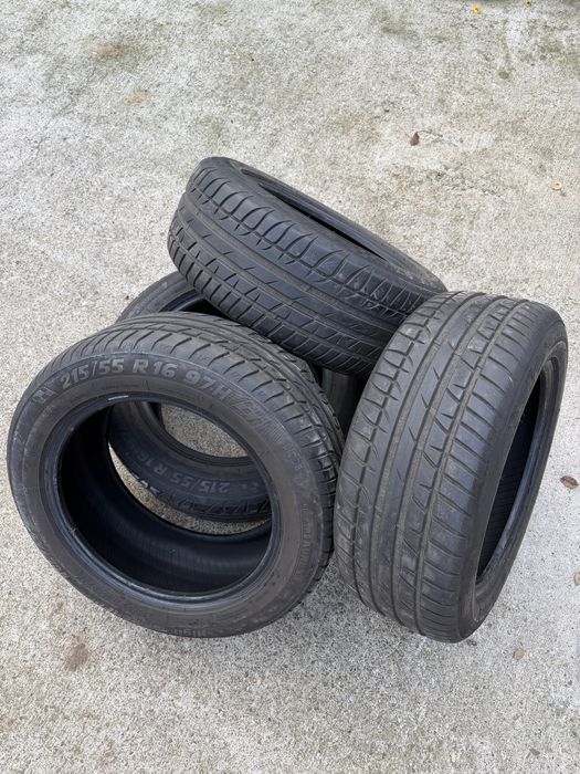 Anvelope vara 215/55/16, in stare buna, TAURUS PERFORMANCE