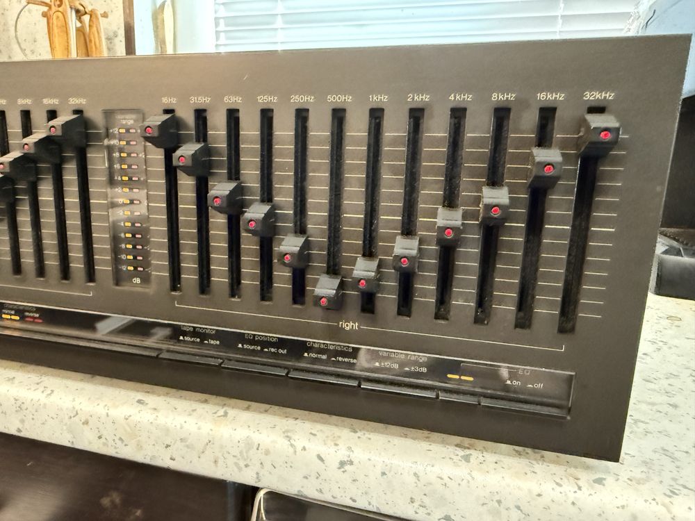 Technics SH-8020 Еквалайзер