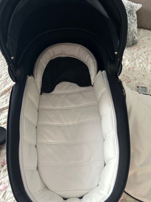 Кош за новородено cybex lux carry cot черен