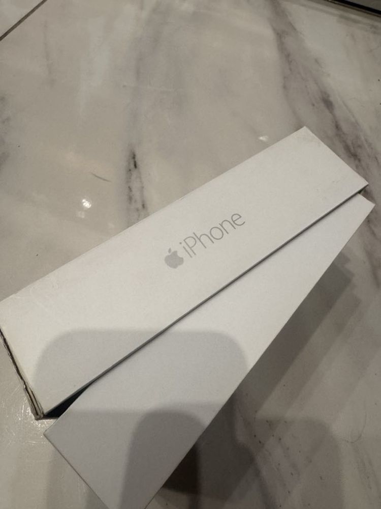 iphone 6 plus фабрично отключен