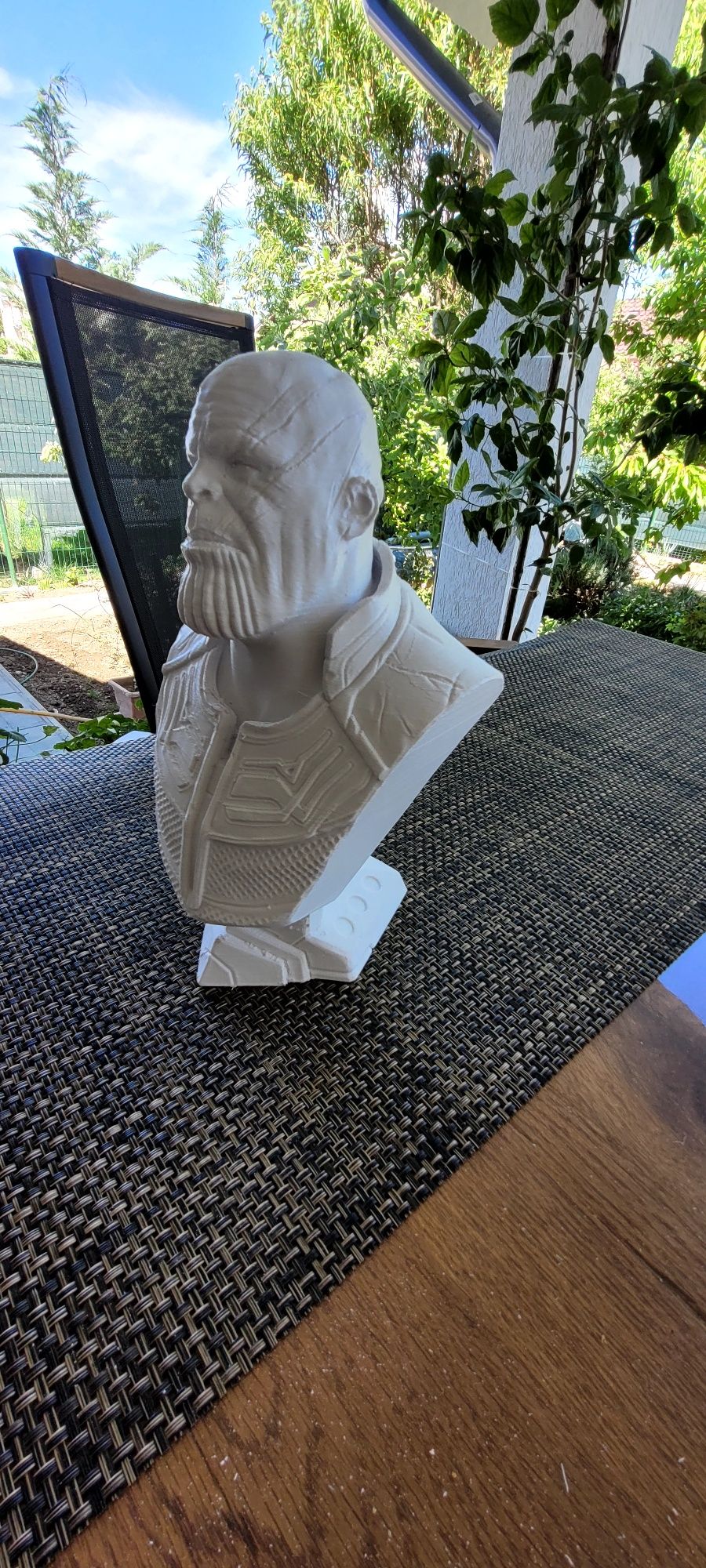 Figurină cu tanos printată 3d
