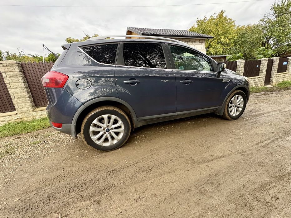 Ford Kuga automat