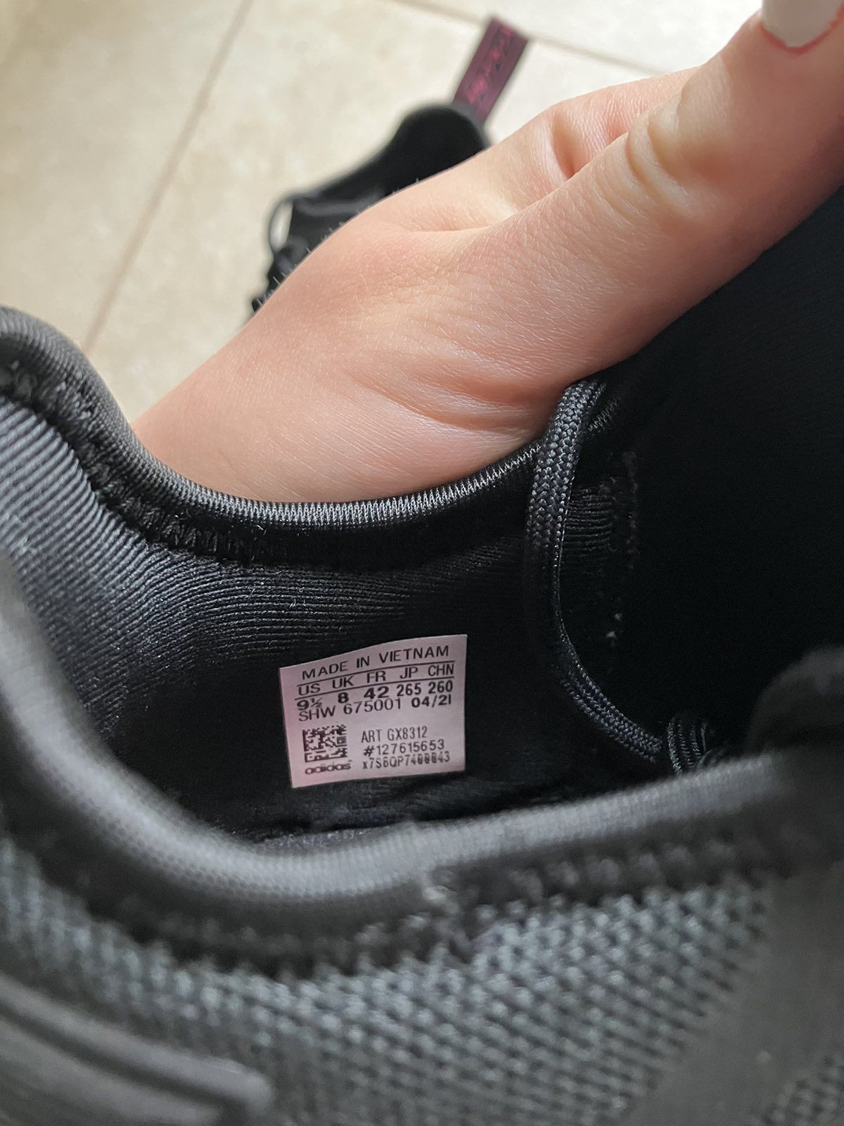 Adidas nmd v2 42 номер