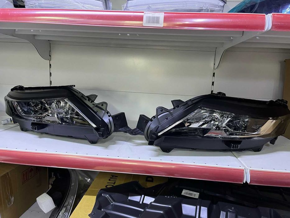 Фара левая правая Митсубиси Л200 MMC L200