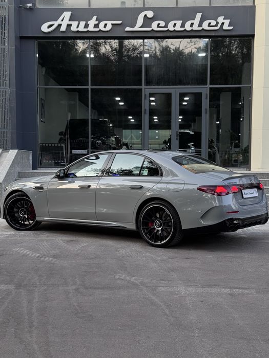 Mercedes Benz W 214 E 53 AMG