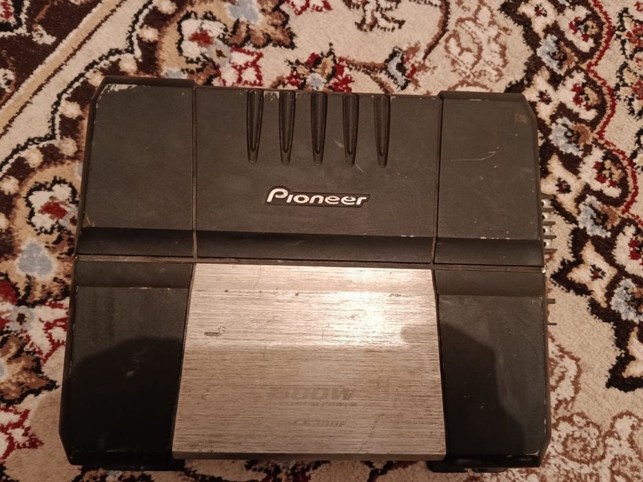 Усилитель Pioneer GM6300F
