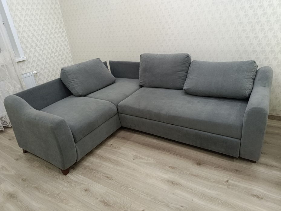 Продам диван, б/у