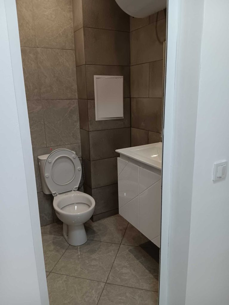Дава се под наем Двустаен апартамент в София, Надежда 3 - 55 кв.м за 459 € - Снимка #5