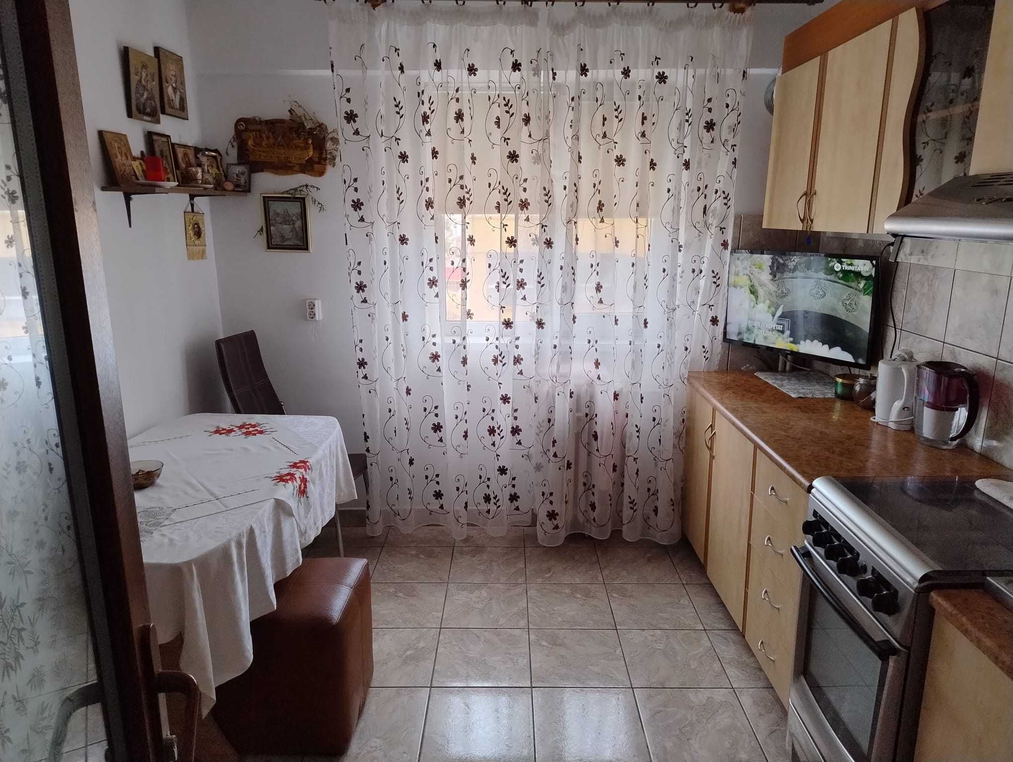 Apartament central Piata Noua