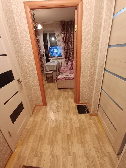 Продам 1-комнатную на Лесной поляне