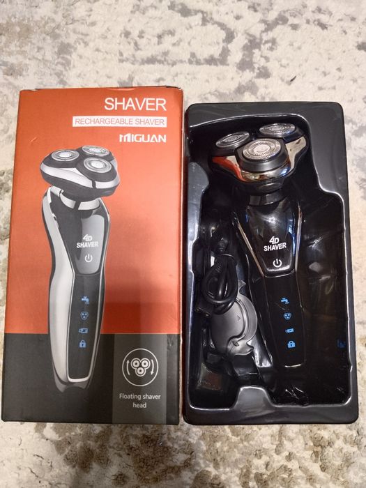 Продам новую бритву на аккумуляторе