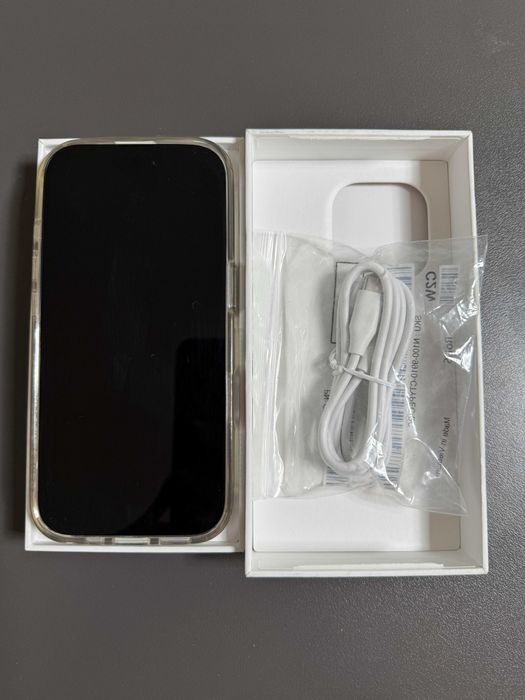 Чисто нов iPhone 16 Pro, 256 GB, гаранция, отключен за моб. оператори