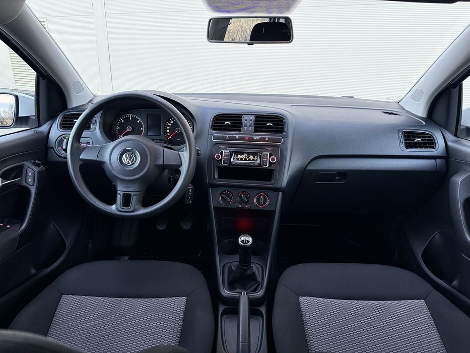 Volkswagen Polo / 114.000 km! 2011