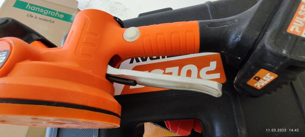 Продам вибратор для керамогранита