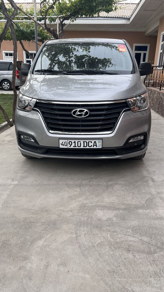 Hyundai Starex Mokriy