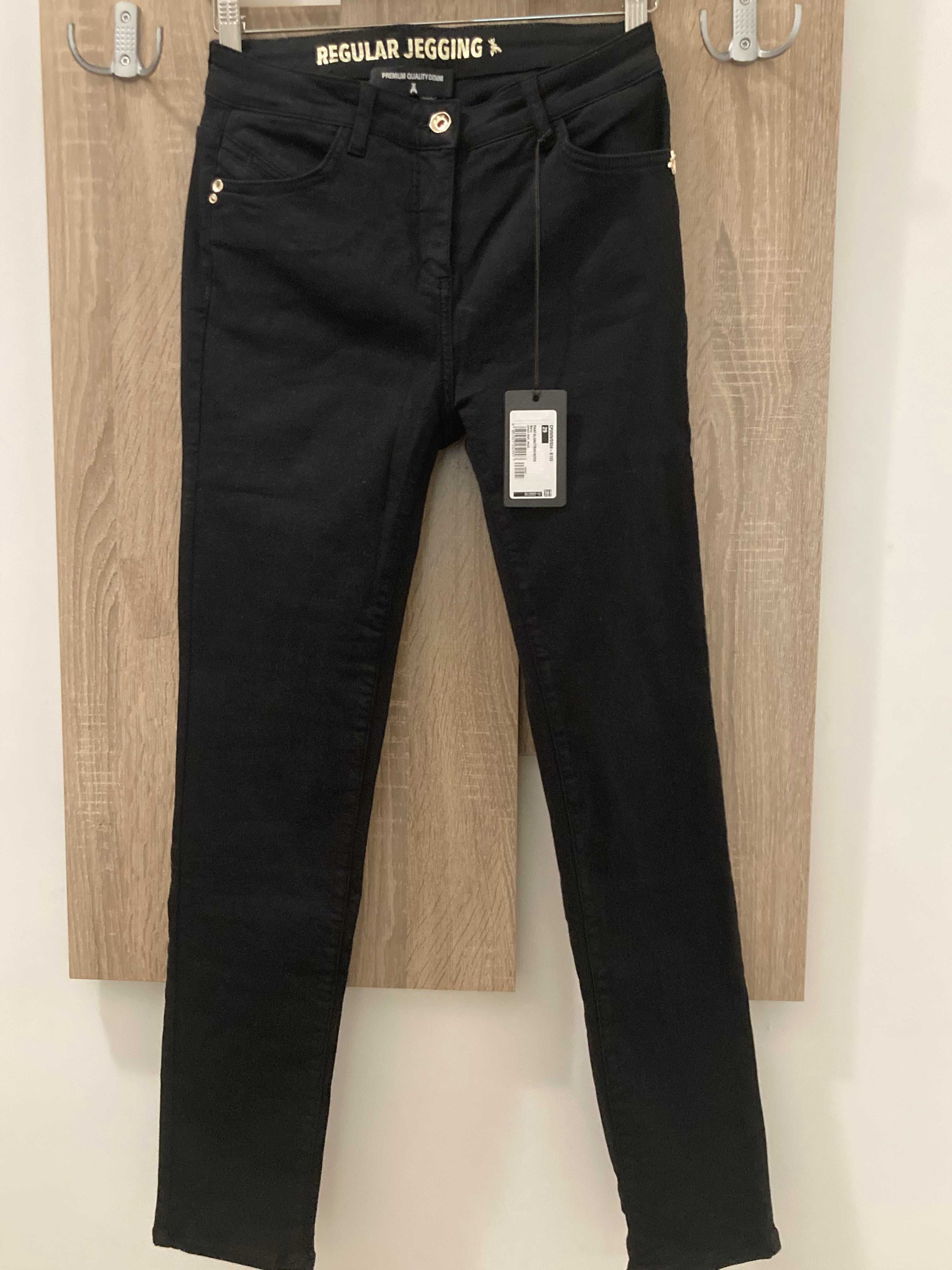 Дънки на G-Star Raw и Patrizia Pepe, нови с етикети