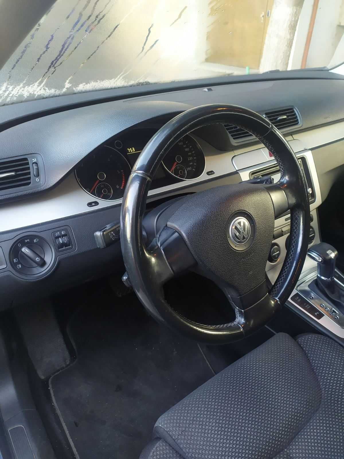 VW PASSAT 2.0 140k.