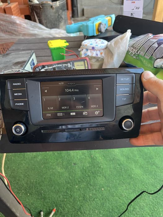 оригинално радио за skoda