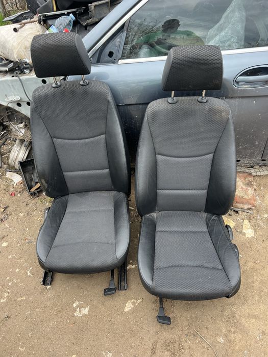 Полукожен салон е90 седан